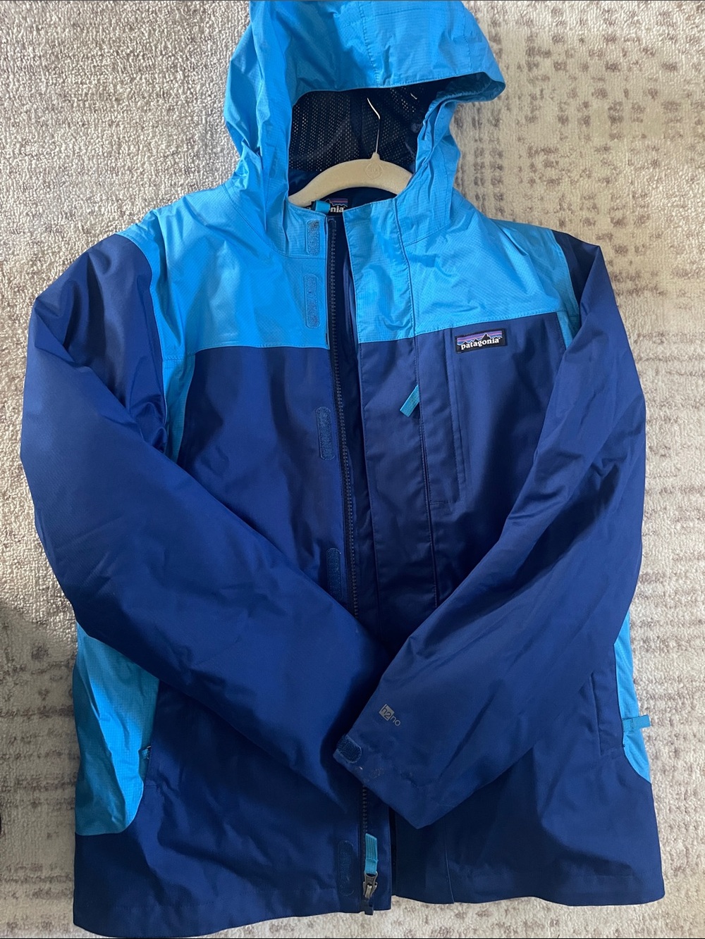 Patagonia Two-Tone Blue Waterproof Hooded Raincoat